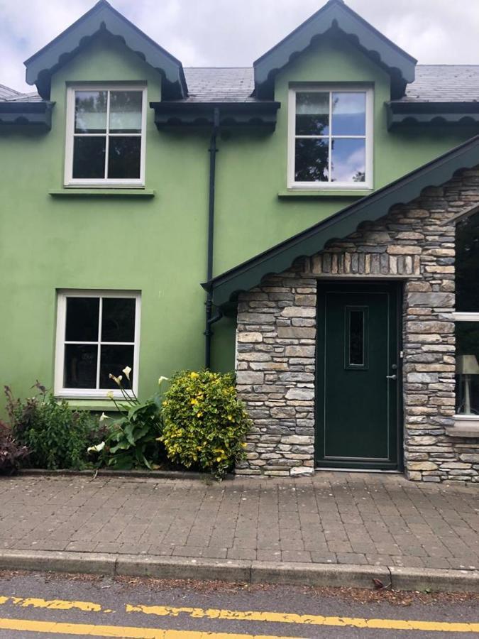 Cromwells Court Villa Kenmare Exterior photo